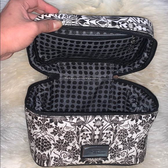 BELLA RUSSI MAKE UP BAG - Picture 6 of 7